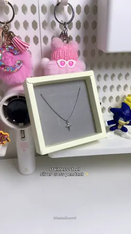 gift ideas for your love ones! silver cross pendant ✨ buy now! #necklace #silvercrosspendantnecklace #necklaceformenandwomen #nonfaded #nontarnish #hypoallergenic #fyp 