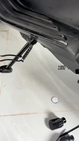 Bọc Chân chống xe vespa #dochoixekieuphat #vespa #sh 