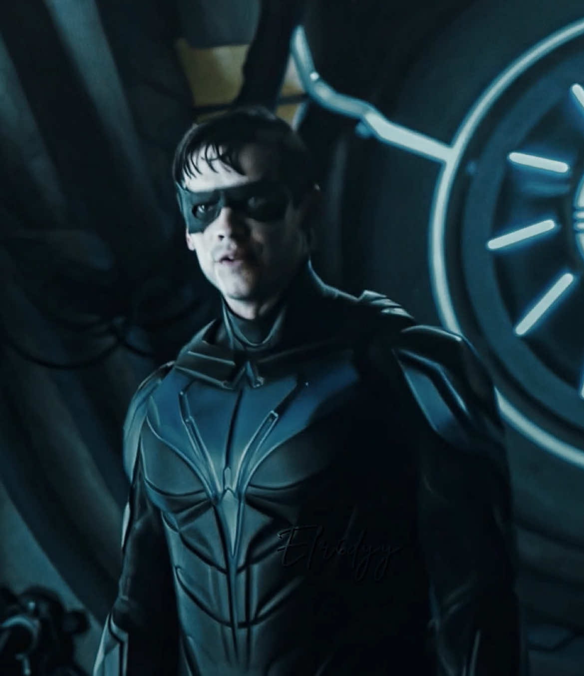 I’m - ma - ma - ma out my mind | #nightwing #nightwingedit #brentonthwaites #brentonthwaitesedit #titans #titansedit #edit #hot #titanshbo #handsome #fyp #viral 