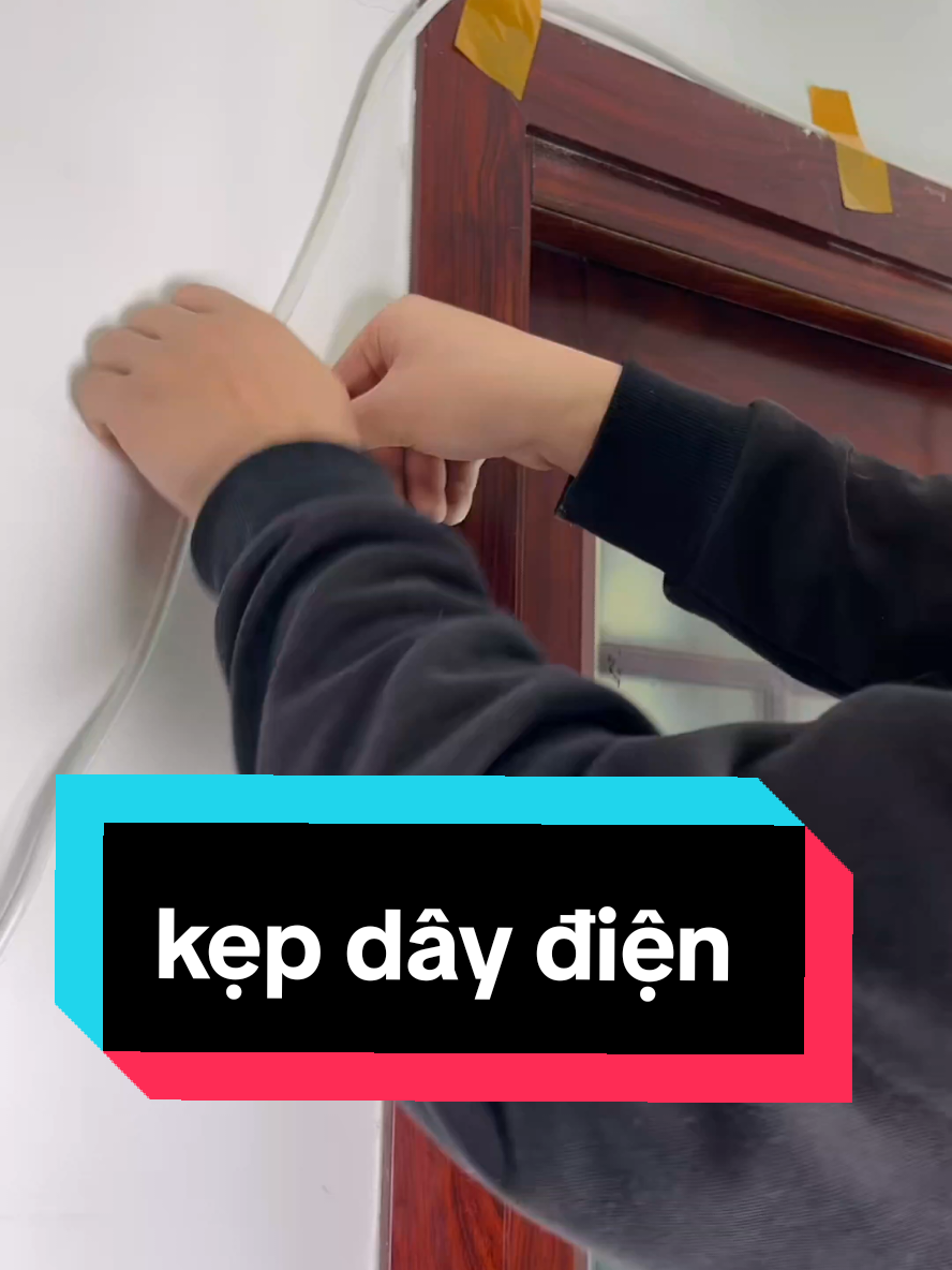 kẹp dụng cụ sắp xếp dây điện gọn gàng #dogiadung #unghoemvoi🐸 #xuhuong2025 #congdongtiktok #thodien #diennuoc 