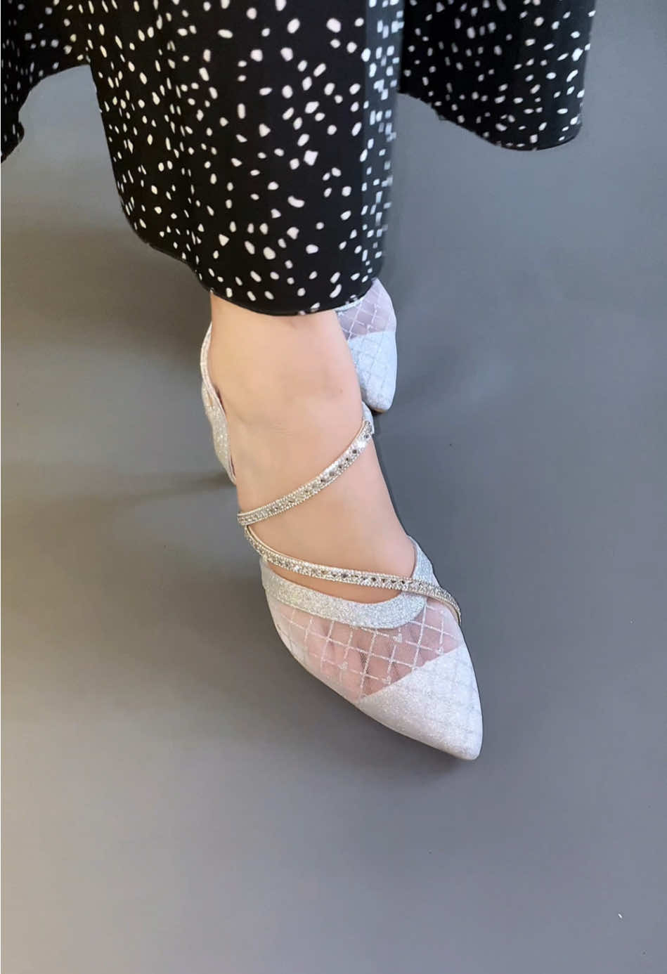 MasyaAllah cakep bgt deh di pake buat hari raya nanti🥰💕💕 #heels #sandallebaran #rekomendasi 