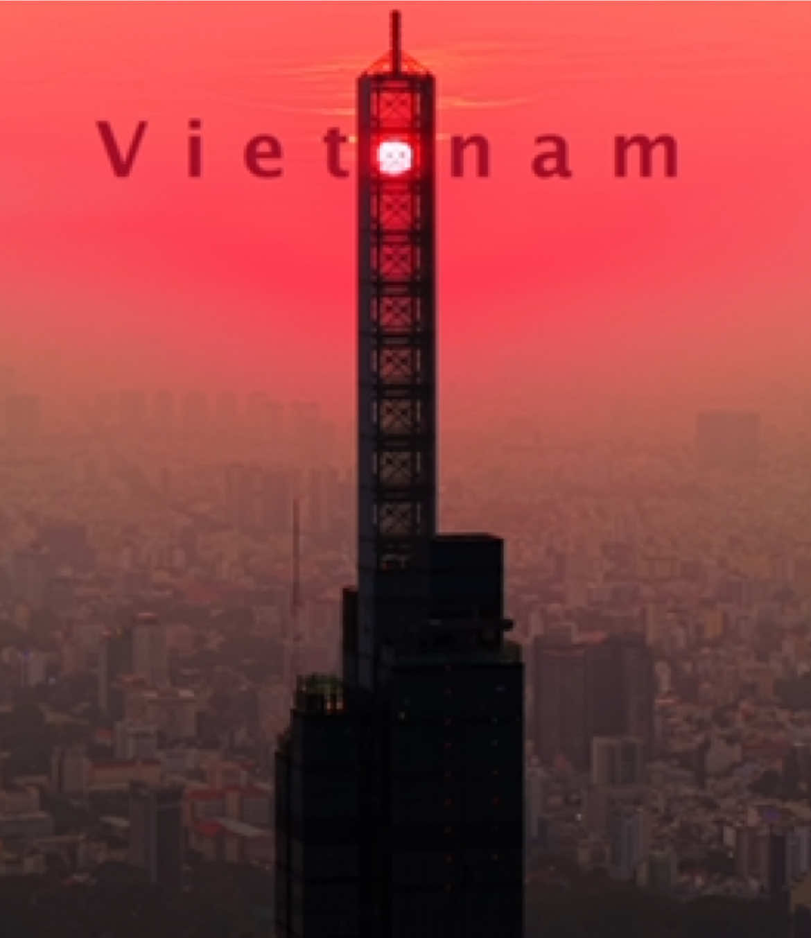 Vietnam seen from the sky and its different landscapes, in particular the vibrant Ho Chi Minh City, the city that never sleeps. #vietnam #travelvietnam #neodrone29 #hochiminhcity 
