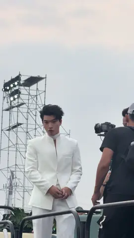 có thể là t sẽ ngất #hieuthuhai #anhtraisayhi #ccatshday5 #concertanhtraisayhi 