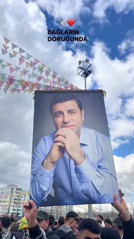 #selhatindemirtaş #nevroz💚❤️☀️