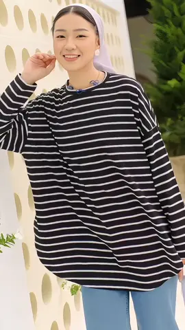Atasan Kaos Casual Basic Combed Garis Kerah Crewneck Hitam Pink Soft Nyaman#atasanwanita #atasankaos #atasanwanitamurah #kaoswanita #promo #ramadhanekstraseru #jelajahramadan #belilokal 