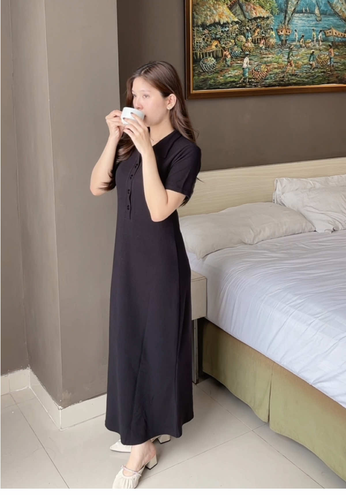 Kalian ud punya basic dress yg bisa dipake kemana aja blm? Cobain dress satu ini deh gabakal cukup satu warna😖 #outfitinspiration #basicdress #blackdress #fylpシ #outfitlucu #outfitideas #ootdfashion 