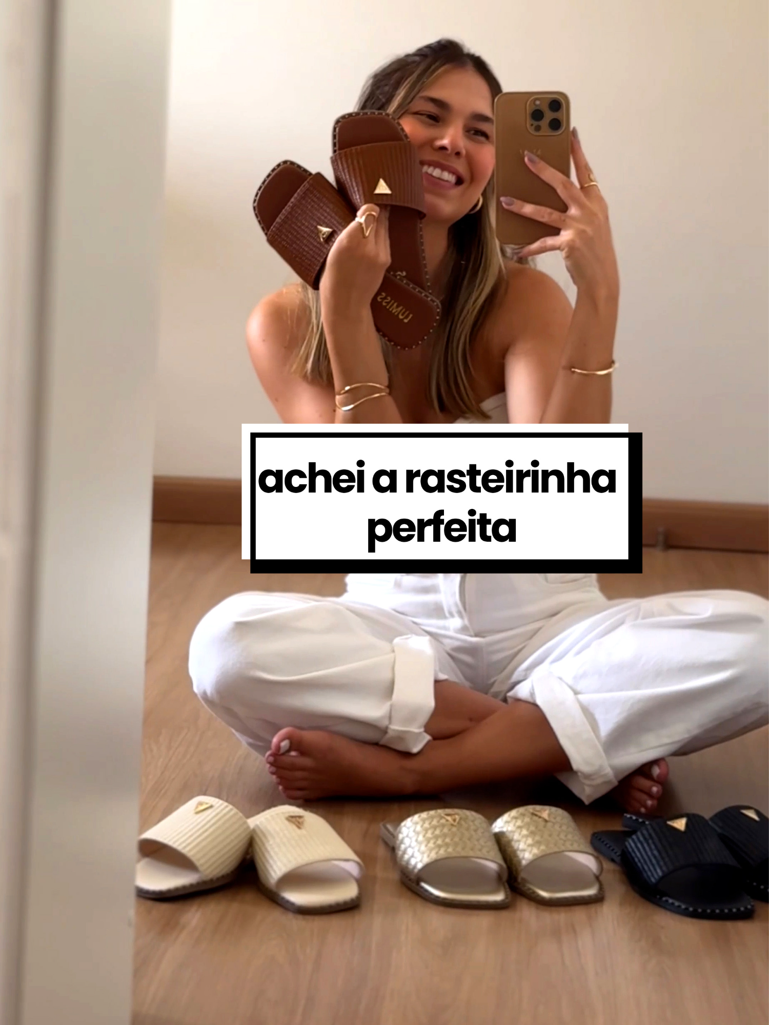 Achei a rasterinha perfeita para o seu dia a dia! E obvio que só podia ser Lumiss.  Acesse o site lumiss.com.br e procure por: GIN5 #achadinho #achadinhos #rasteirinhas #rasteirinha #rasteira #sandália #juta #tendência