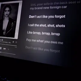 #rihanna 