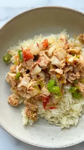 Ease is my love language. #cookuptuna #tunacookup #fridaymeals #lent #jamaicatiktok #jamaiacantiktok🇯🇲 #jamaicanfood 