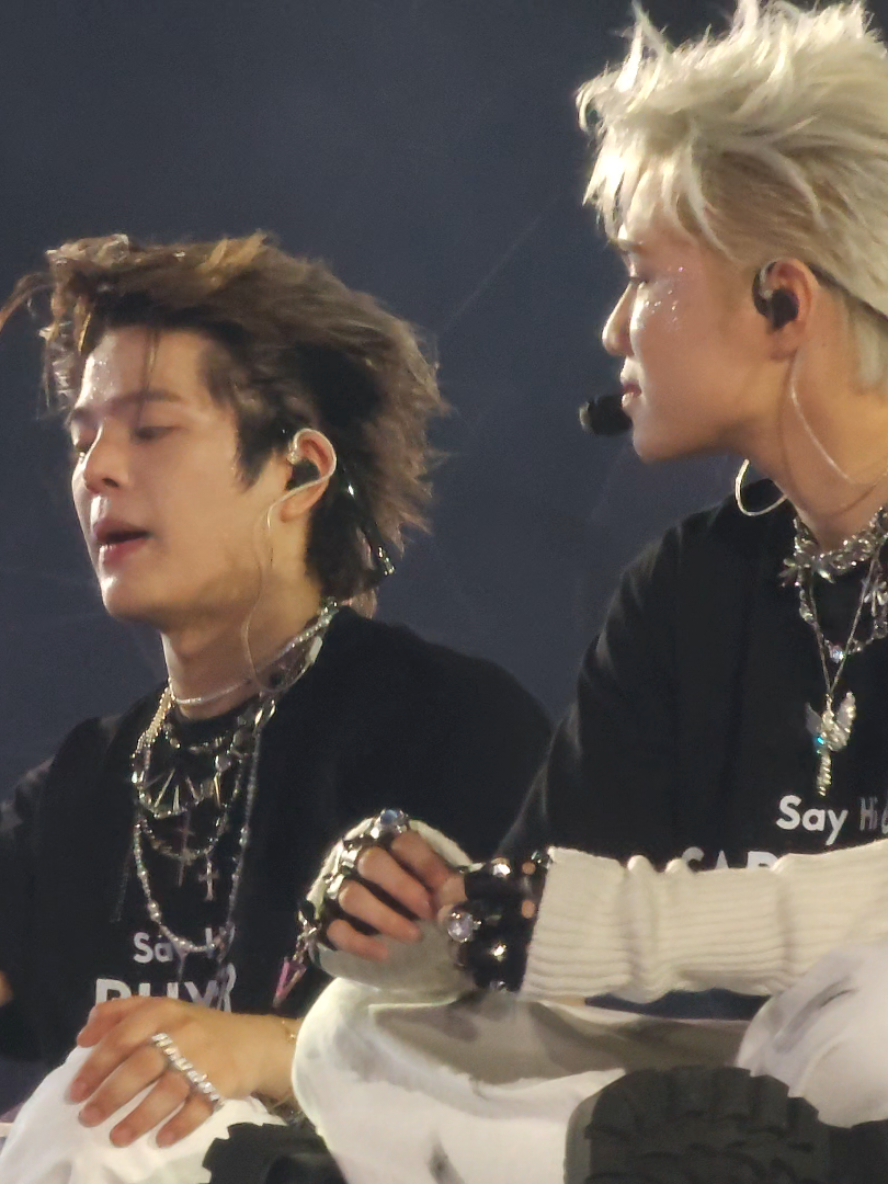 Say Hi Naver Say Goodbye #RHYDER #cpatainboy #concertatshday5 