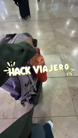Hack para ahorrar dinero durante vuelos y aeropuertos 🤑✈️#travelhacks #airport #travel #traveltips #viaje #viajarbarato #aeropuerto #bootcampuntalfredo #creatorsearchinsights 
