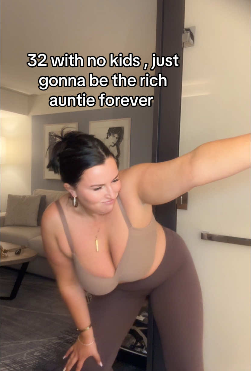 And thats the way I like it #dance #nokids #21withnokids #thirties #richauntie 