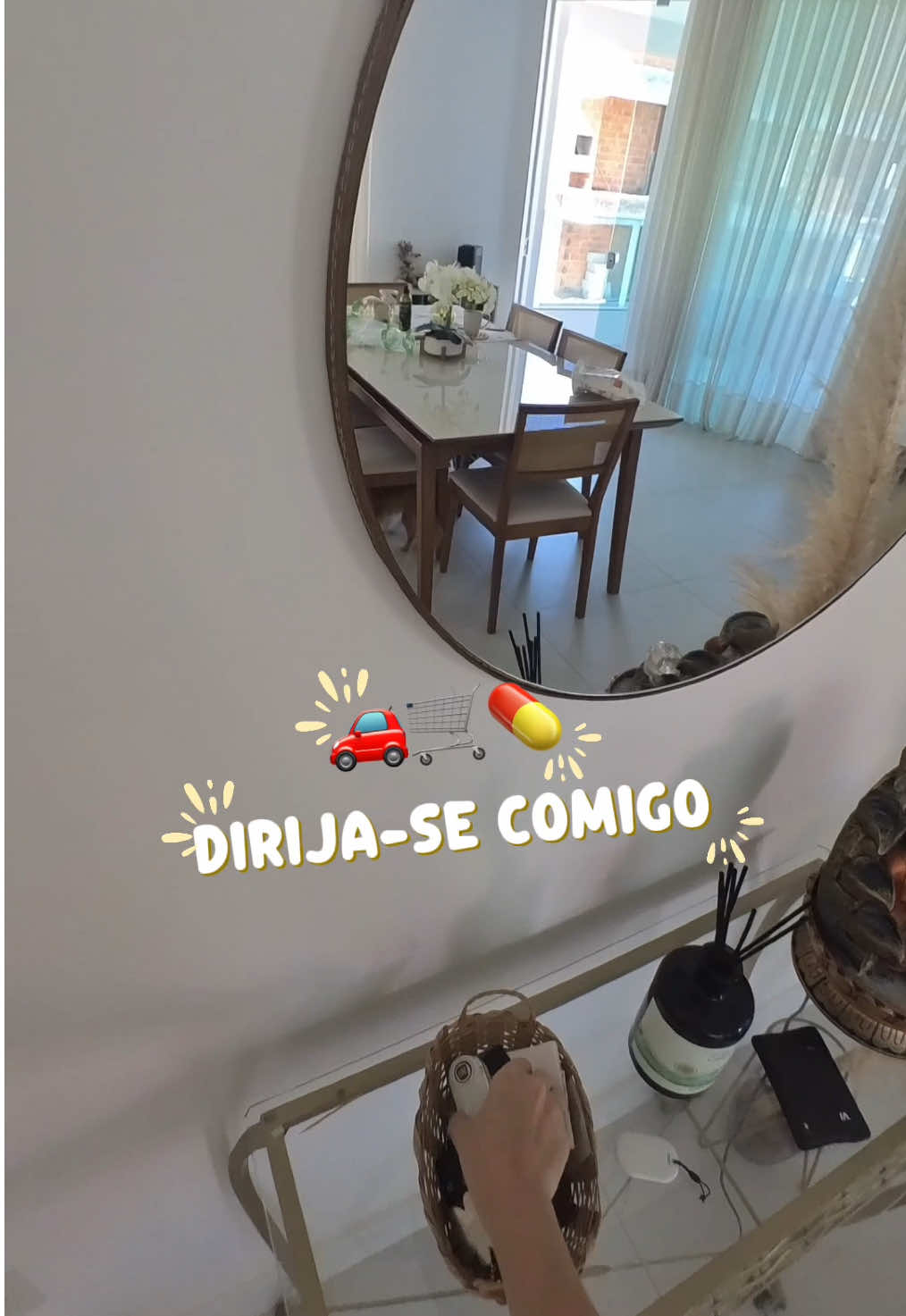 Dirija-se comigo 🚗🛒💊🐶 #dirijasecomigo #dirigindo #fiat500girl #fiat500 #fiat500brasil #carroautomatico #mulherdirigindo #fiat500cabrio 