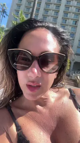 Moral of the story People suck..I hope they slip on their way back and shit their pants at dinner tonight  #peoplesuck #losers #ivefallenandicantgetup  #whatiswrongwithpeople 
