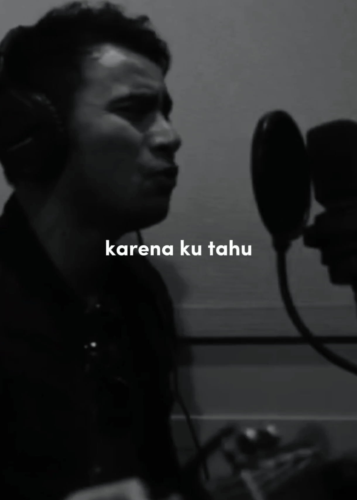 Sampaikan pesan untuknya #bukandiatapiaku #judika #sadvibes #sadstory #lagugalau #lagulawas #fyp