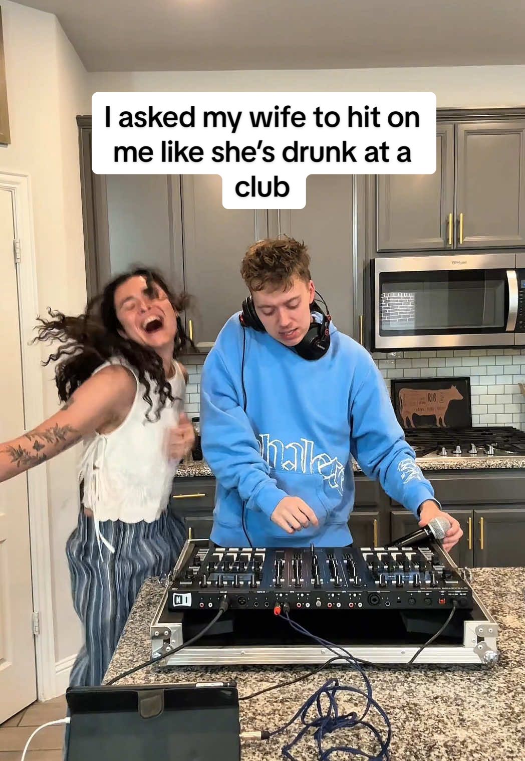 She almost broke character SO many times 😂 #meghanandjack 