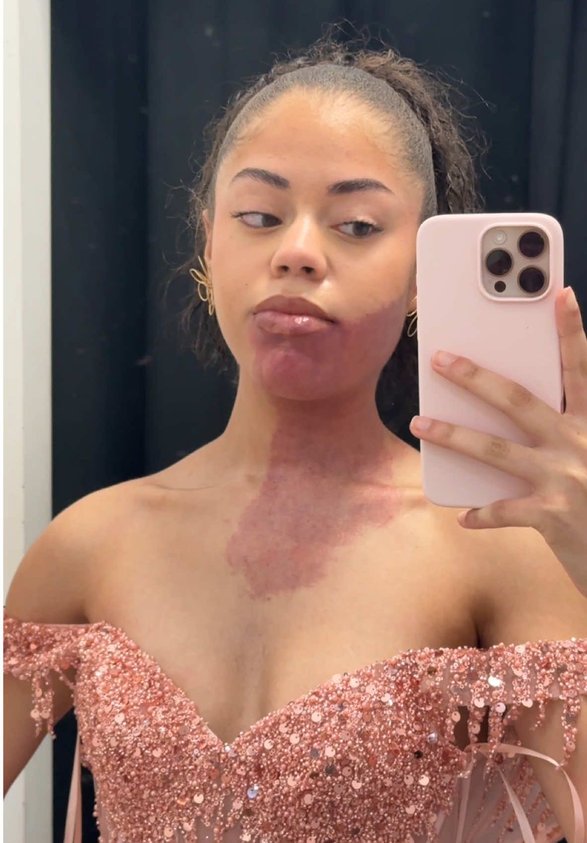 love this game #makeuptrend #prom #promdress #dressshopping #makeup #fitspo #graduation #birthday #fitcheck #senioryear #promlook #prom2025 