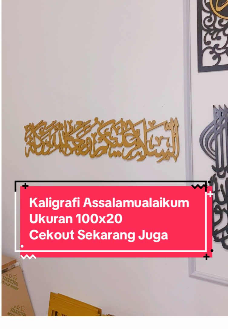 Kaligrafi Assalamualaikum  Ukuran 100x20 Cekout Sekarang Juga #HomeLivingSale #fyp #kaligrafi #hiasanislami #pajangandinding #kaligrafitimbul #walldecor #hisandinding 