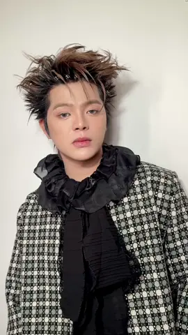 Anh trai @RHYDER đâyyyy ✨✨✨ Tại Concert Day 5  Stylist | nguyenhuynh Hair | phamanhphong Makeup | hungnguyen #RHYDER #concert #anhtraisayhi #rhyderquanganh #xuhuongtiktok #CapCut #tryitwithtiktok #teamquanpu 