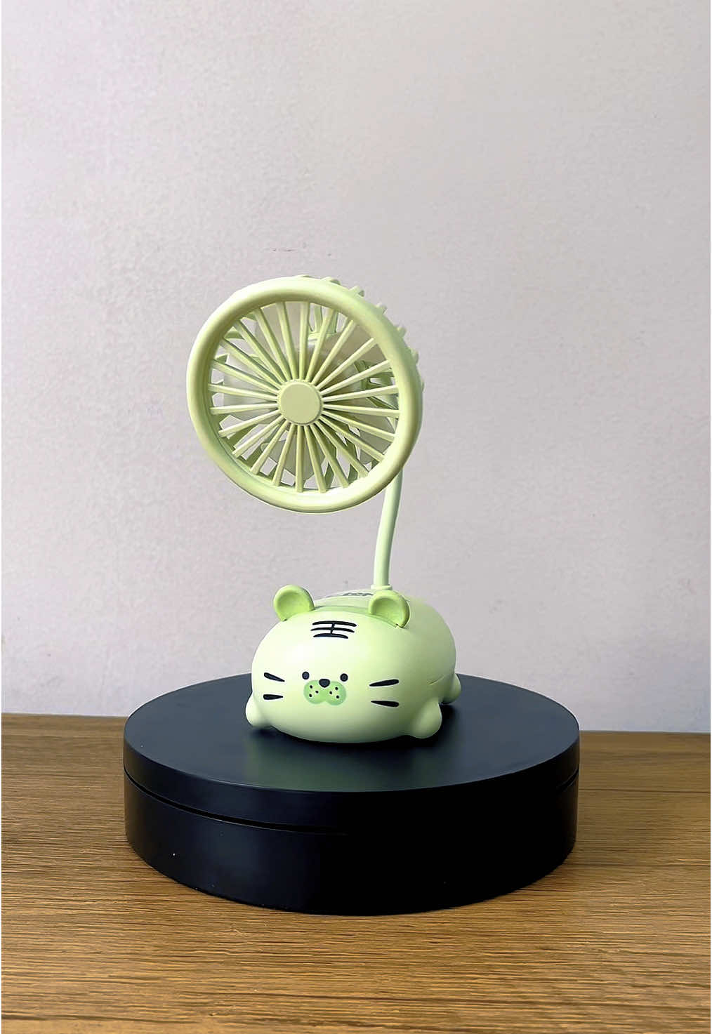 Mini Ventiladores de Mesa Portátil de Bichinhos #CapCut #achadinhosdashopee #fyppppppppppppppppppppppp #foruyou 