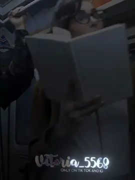 #SABRINACARPENTER - Sinceramente, eu amo essa música em um nível tão grande, por conta que com apenas 17 ANOS, ela escreveu a música mais comunista da carreira dela antes de ela ficar um pouco mais famosa com 