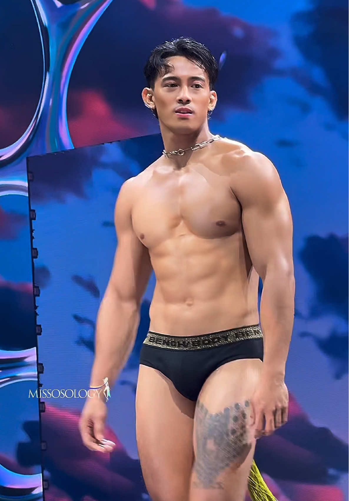 𝐇𝐎𝐓𝐍𝐄𝐒𝐒 𝐋𝐄𝐕𝐄𝐋? Argel Saycon during 