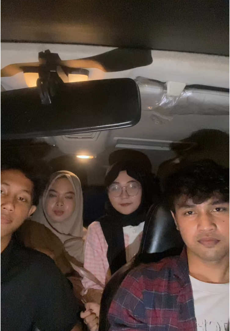 #fyp #velocity @riristti1 @azizah.zi @zyrourminee! 