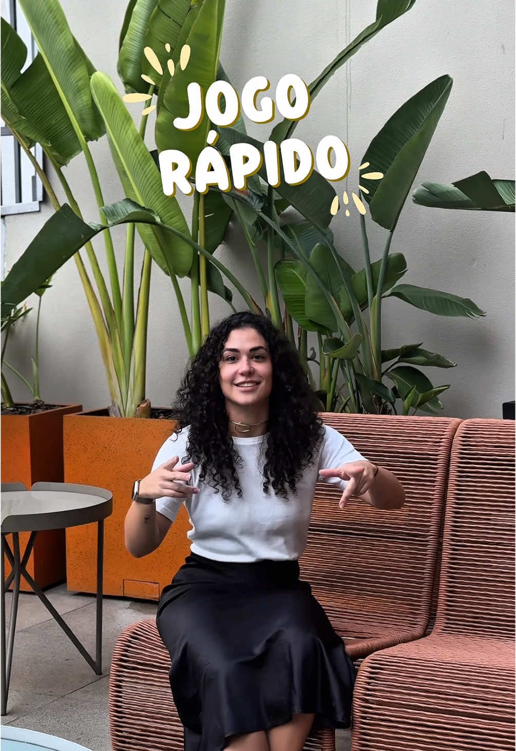 No @Mundo Verde , é possível encontrar uma variedade de suplementos, produtos para uma alimentação saudável, higiene e bem-estar, com preços competitivos. Eles tem tudo o que a gente precisa para uma rotina mais saudável e equilibrada! Vem ver os meus 5 escolhidos de lá: 🔹 True Beef (True Source)– Proteína prática e deliciosa sem lactose, perfeita para o dia a dia!   🔹 Pré-treino Exquenta (Mais Mu)– Perfeito pra ter sempre na bolsa, dá aquele gás extra para os treinos! 🔥   🔹 Bombom (Luckau) – Chocolate sem açúcar e sem lactose que mata a vontade de doce sem culpa. 🍫   🔹 Batata doce chips (Mundo Verde) – Crocante e saudável, esse eu amo muitooo!🥔   🔹 Creatina em goma (Guday) – Fácil de tomar e ainda tem um sabor incrível! 🍬   Garanta tudo isso na loja mais próxima ou no site: www.mundoverde.com.br. Qual desses você já experimentou ou quer provar? Me conta nos comentários! 👇💬 #MundoVerde #VocêMaisSaudavel #ofertasmundoverde 