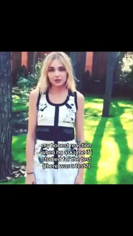 snejana what is this.. #snejanaonopka #fyp #xybzca #foryo #humor #modeling #ukraine🇺🇦 #fashiontiktok #catwalk @snejanaonopka15 