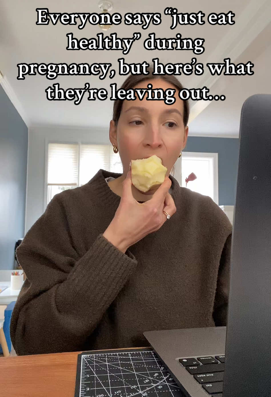 Sure, a “healthy diet” sounds great… but what does that actually look like when you’re growing a baby? 🤔 Most generic advice doesn’t consider key pregnancy nutrients, energy needs, or how to manage symptoms like nausea and food aversions. That’s where Balanced Bump Method comes in—to give you the evidence-based support you actually need! 💌 Enrollment is open for a few days only—DM me BBM for more info! #healthypregnancy #firsttimemama #firsttimemom #firsttrimester #pregnant 