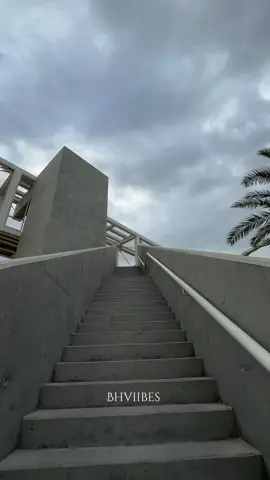 جسر المشاة المؤدي إلى قلعة بوماهر- المحرق ‎‏The Pedestrian Bridge Leading to BomaherCastle - Muharraq 🇧🇭 #fyp #foryoupage #bahrain #muharraq #ksa #bahraintourism #البحرين #السعودية #السياحة_في_البحرين #المنامة 