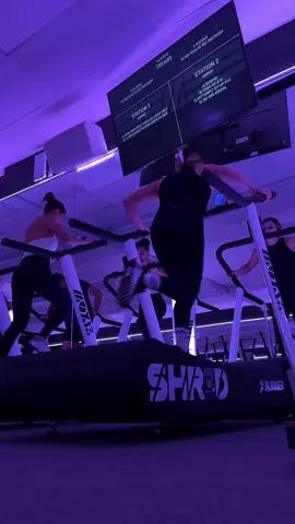 Friends that workout together 💪🏻🤍 @Bree  #Fitness #personaltrainer #Running #skimachine #burpee #Fitness #fitnessmotivation #health #wellness 