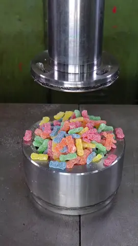 Satisfying and relaxing, see these and others on @HPC Official !!                                                                           #asmrsounds #asmrvideo #asmrfood #asmrtiktoks #satisfying #satisfyingvideo #amazing 