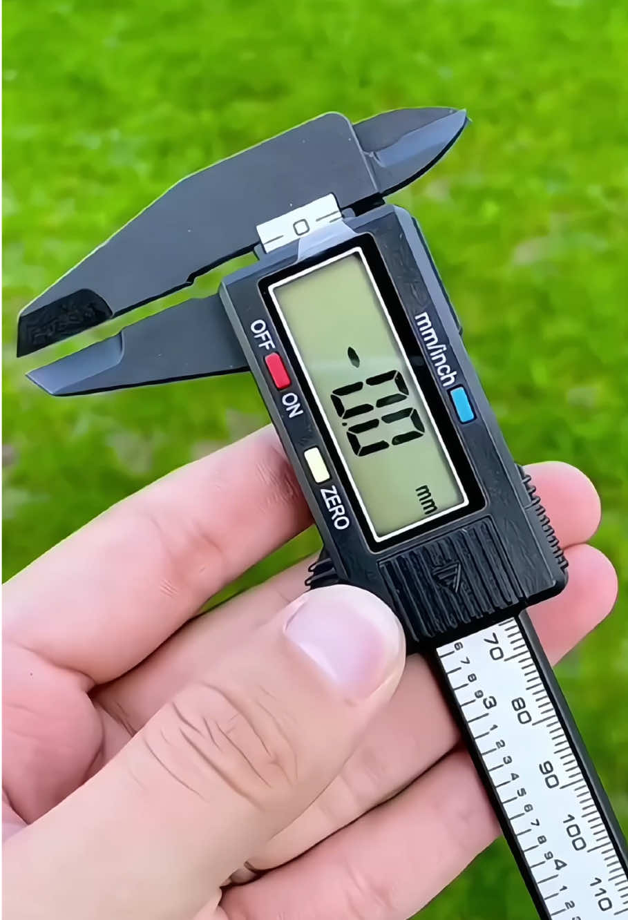 Thước kẹp điện tử.#thuockepdientu #thuockep #thuockepcokhi #thocokhi #donghe 