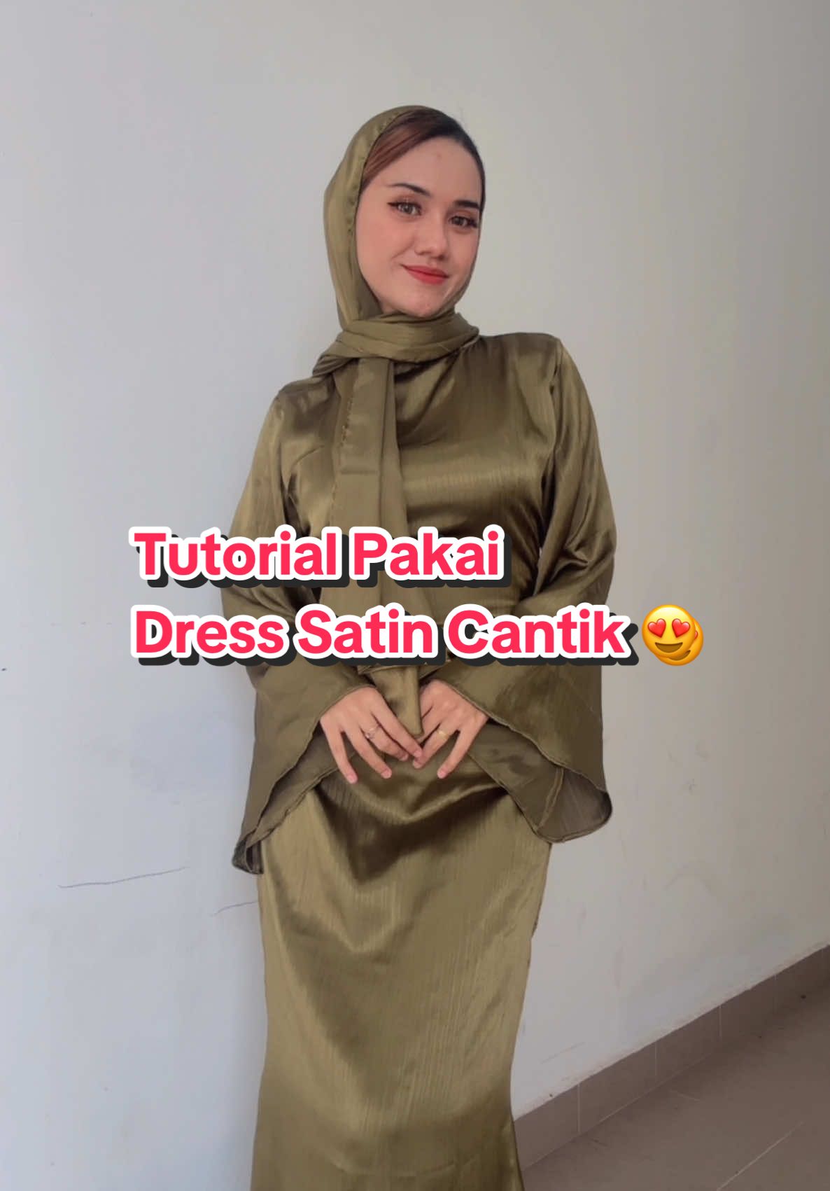 Nahh i tunjuk tutorial pakai dress satin ni 🥰