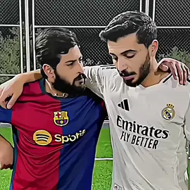 مين عموه ☠️🔥#cristianoronaldo #🇱🇾knights_moddle_team🤍 #تيم_أيكونز #تيم_fbi⚡ #تيم_ميدو♡ #تيم_النجوم #ريال_مدريد #برشلونه #fouryou #كرستيانو_افضل_لاعب_في_التاريخ #تيم_الاسباني💎 