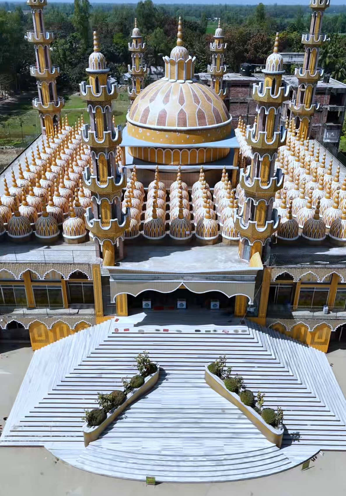 টাঙ্গাইলের যে মসজিদটি বাংলাদেশের গর্ব #মসজিদ #Tangail #bangladesh #foryou #foryoupage #cupcut #tranding #saiful_islam_sohel 