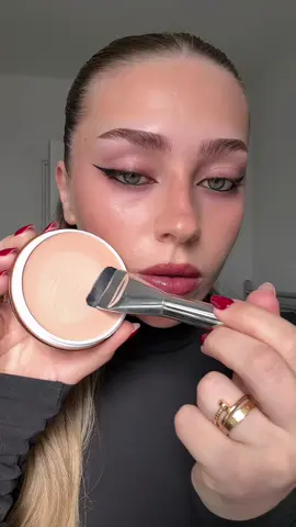 black cat energy ALWAYS 🐈‍⬛🖤 products i used: @Valentino.Beauty colorgraph gel liner in rockstud noir  @YSL Beauty velvet crush black eyeshadow  @DanessaMyricksBeauty yummy skin balm in 0.5 to highlight + clean up  @Huda Beauty legit lashes mascara  @MERIT Beauty flush balm blush in postmodern  #makeup #blackcatenergy #darkfeminine #darkfeminineenergy #makeuptutorial #eyelinertutorial #eyemakeup #beauty 