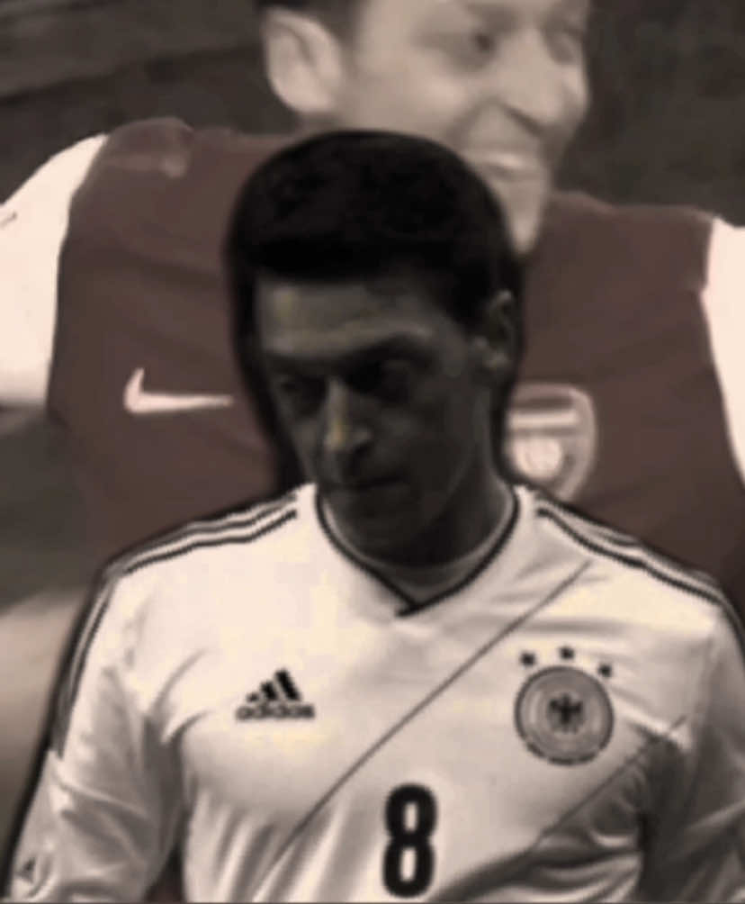 In Another Life… #ozil #fyp #viral #mesutözil 