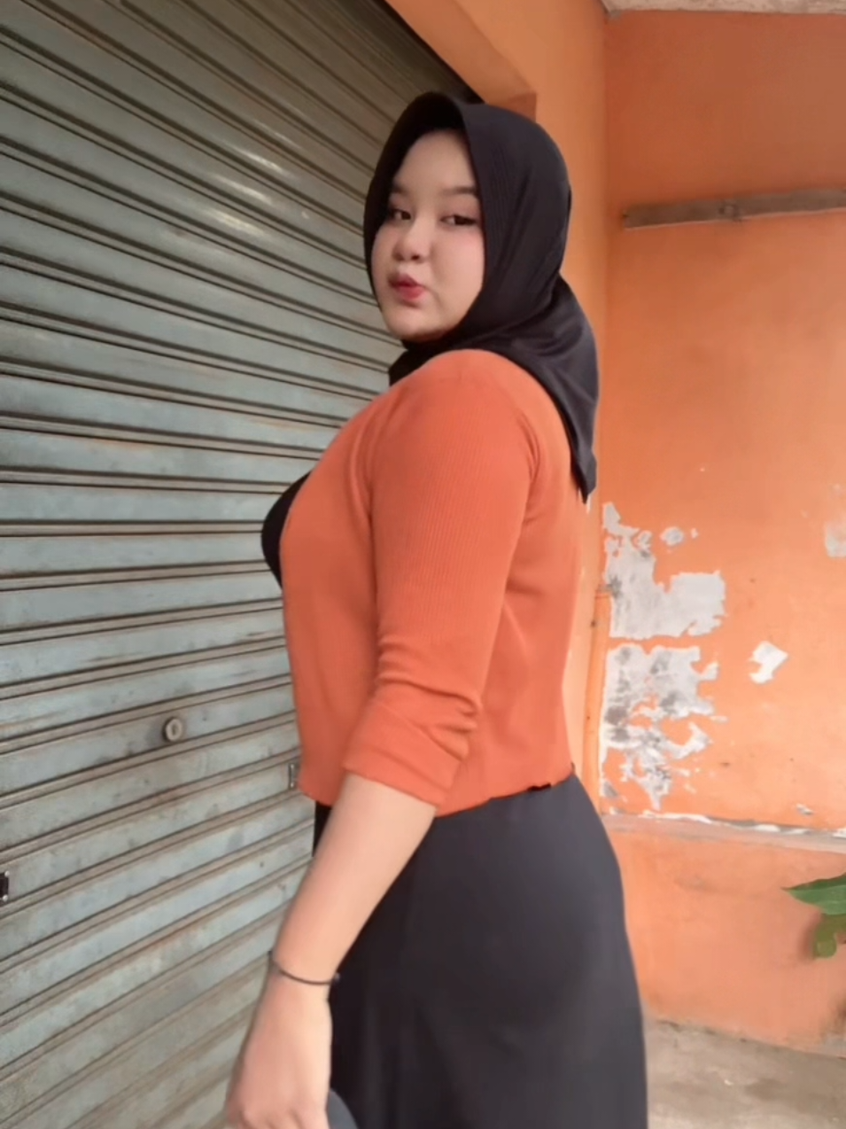 #hijabstyle #pulen #fyp #hijabhyperpulen #tobrut #tobrutstyle😋 #hijabtobrut 