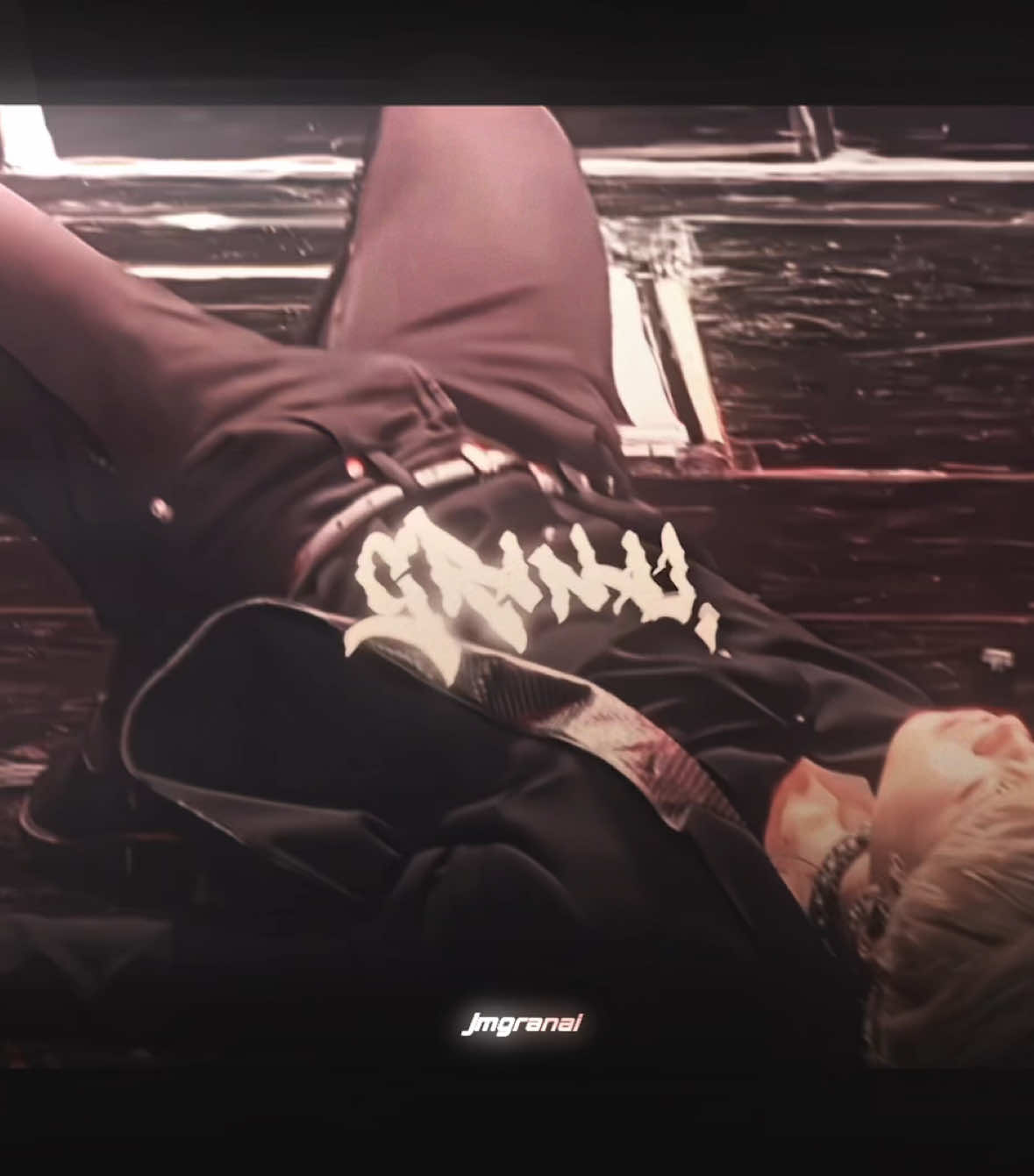 #JIMIN | ai gnt, vou entrar em semana de provas dnv, ent provavelmente não vou conseguir postar nada :( • #jiminedit #fyp #jmgranai 