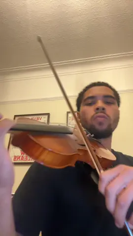Caption facial expressions…🤣 #fyp #foryou #trending #viral #violin #musician 