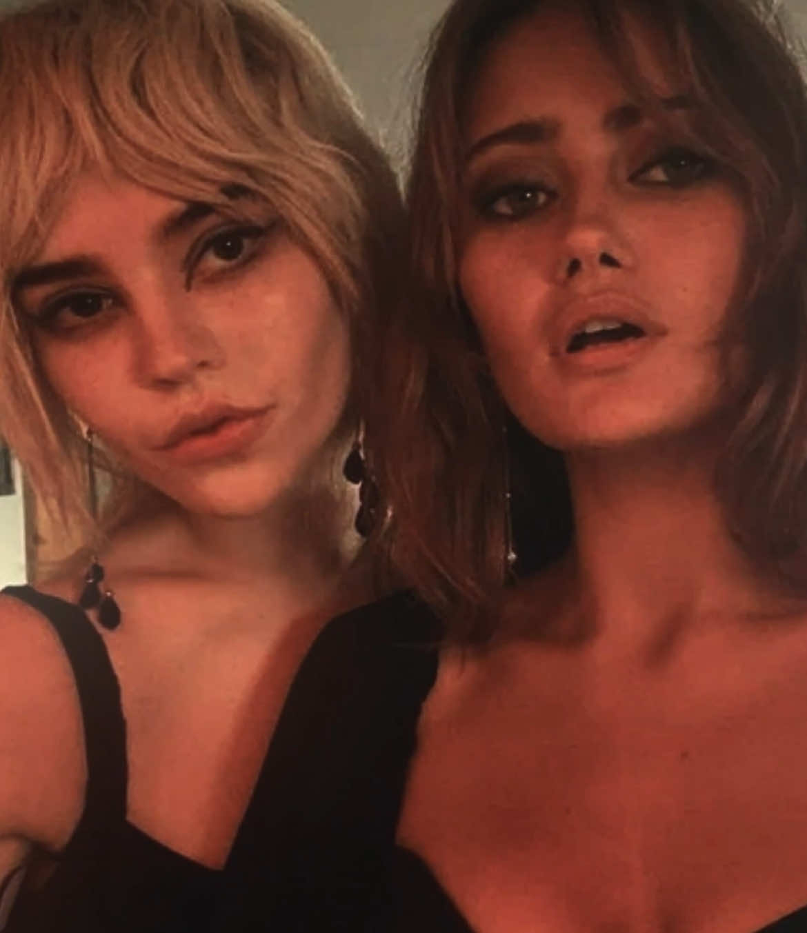 they’re literally both perfect hello?!?! • scps- eushscenes, siphonerscenes & rnvlxyscenes • #nataliescatorccio #jackietaylor #yellowjackets #nataliescatorccioedit #jackietayloredit #ellapurnell #sophiethatcher #edit #vsp #fyp #yellowjacketsedit #ellapurnelledit #sophiethatcheredit • @niels frfr @rue @Lenafrfr ᖭི༏ᖫྀ ⧗ @jack 🕷️ @rainkays @QT Shanto @maisie @kylies4hrts @shima frfr @nicholskiess_ @jenna_mabel240 