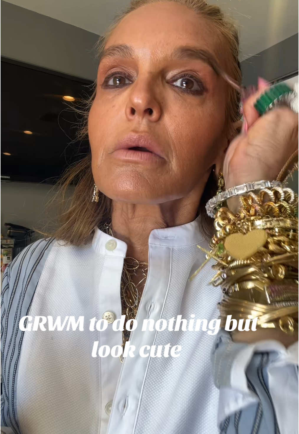 A good tan makes everything better 😂 #foryoupage #viral #blowup #asmr #MakeupRoutine 