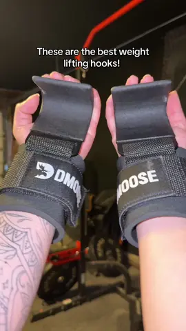 The best weight lifting hooks!@dmoosestore #Fitness #hooks #weightlifting #gym 