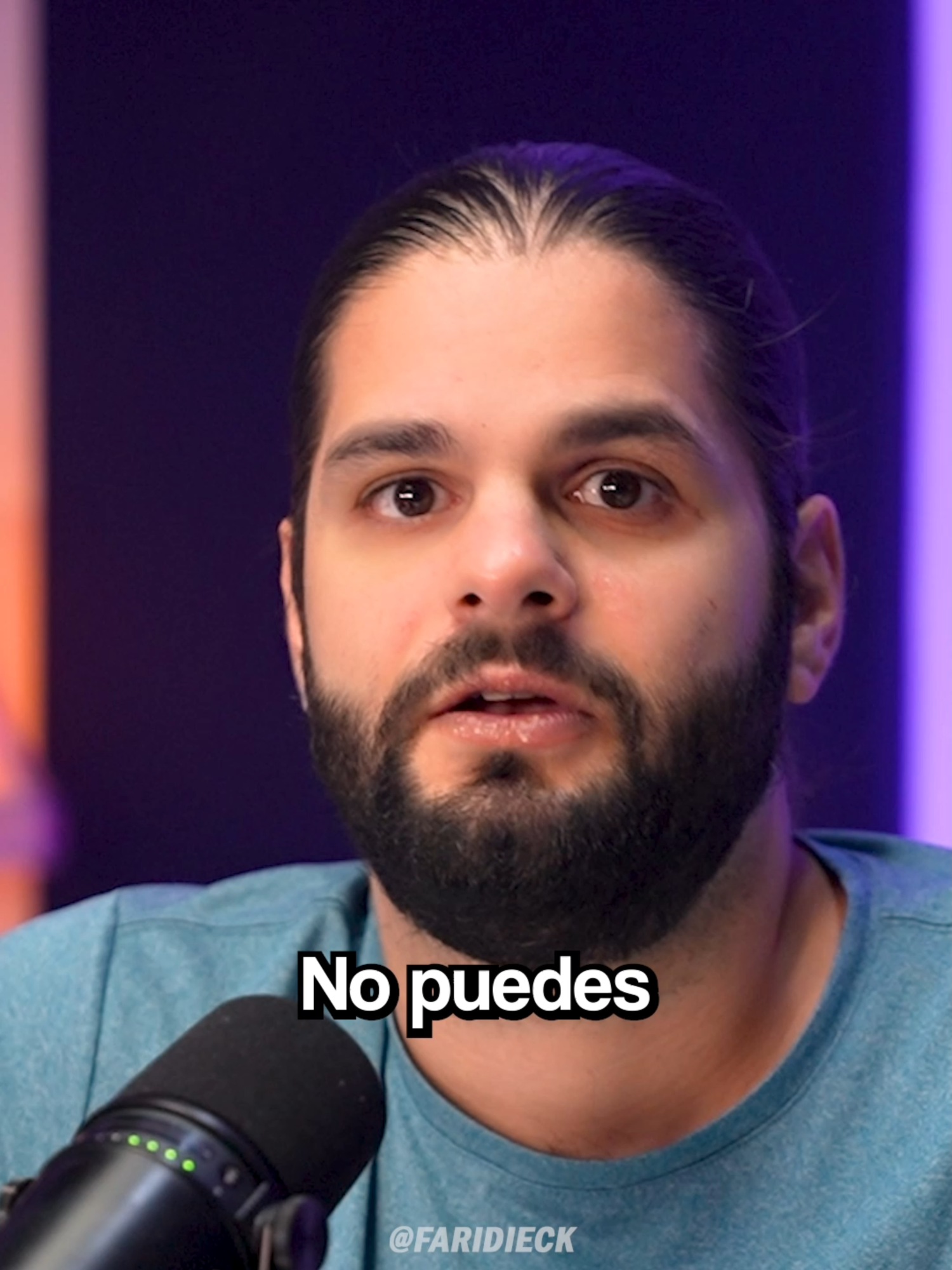 No puedes controlar lo que sientes, pero sí lo que haces con eso. Sígueme aquí @faridieck para más relatos y reflexiones.