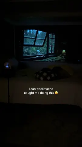 This is amazing for less than $50!!! #magcubic #magcubicprojector #projector #smartprojector #techfinds #miniprojector #portableprojector #techtok #tiktokmademebuyit