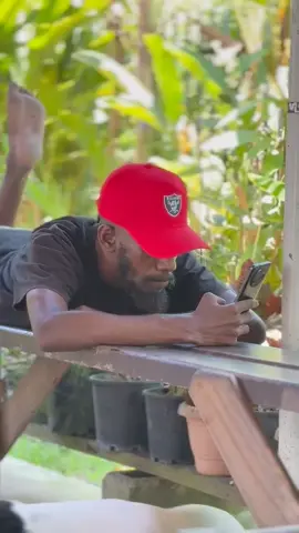 Nogat wanpla samting bai ol sister blomi serious lo em🤣😂😂 @Raiaaaaaa__‼️  #fyp #fypviralシ #eastnewbritain🌋🌊🌴🌺🇵🇬 #kokopo #pngtiktok🇵🇬 #viral #pngmusic🇵🇬 #viraltiktok #fypppppppppppppp 