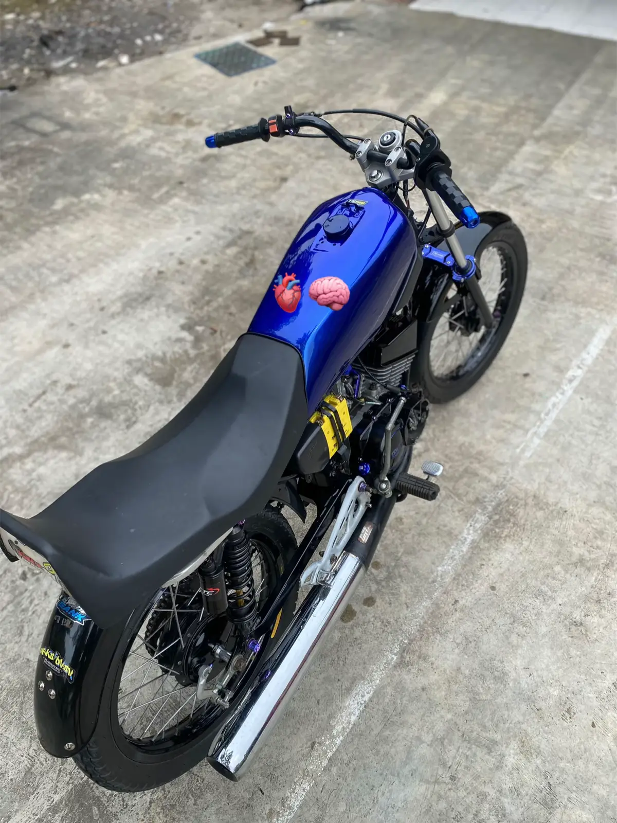 kenapa ya 🙂‍↔️ #byangkerokstyle #2takmenolakpunah #rxking135cc #2taklovers #rxkingviral #2takracing #byangkerokjalanan #pakguruasik🥰 #fypシ゚ #rxkingnusantara #2takloversindonesia #rxkingmodifikasi #fypeeeeeeeeeeeeeeeeee #rxkingindonesia #rxkingbandung #rxkingmedan #mesintuamenolakpunah 