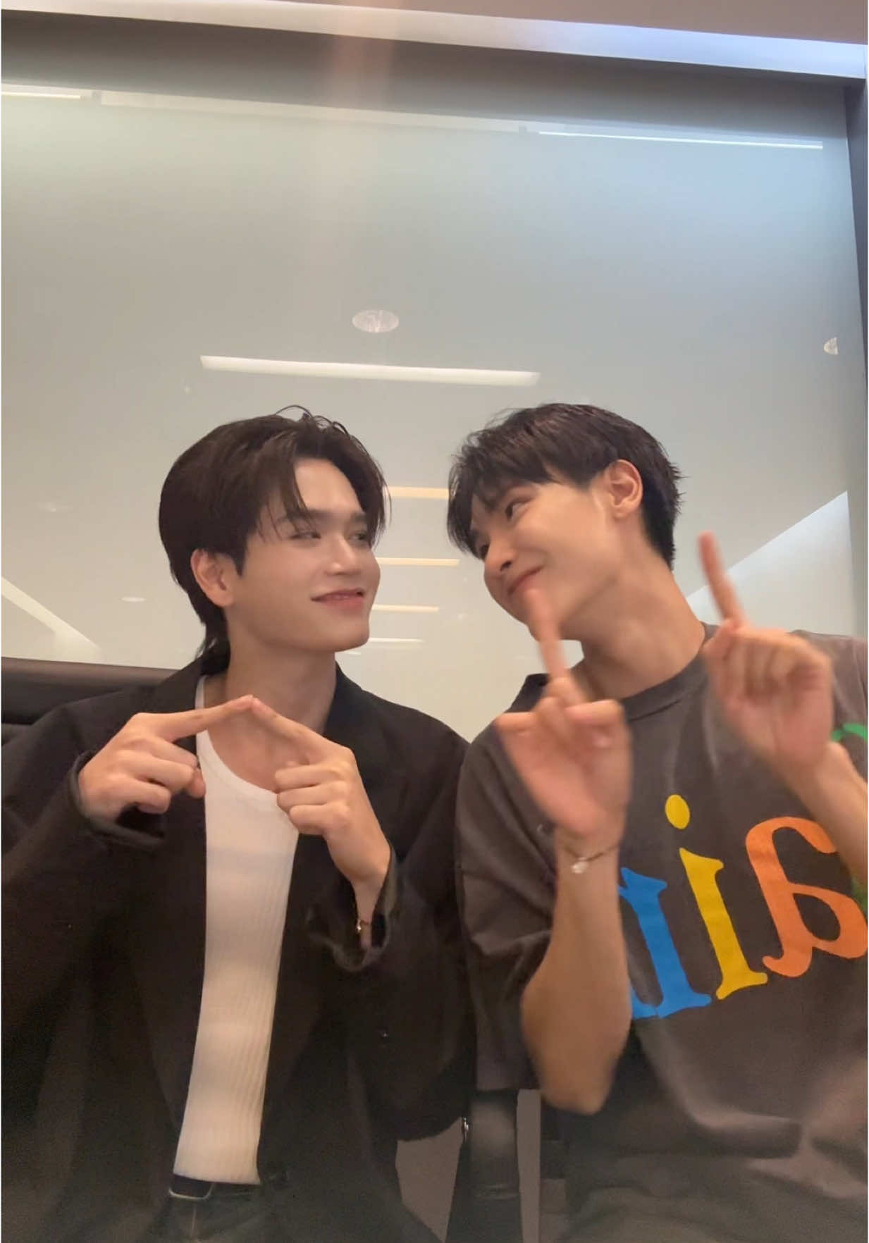 คนมีแฟนแล้วเค้าเป็นงี้นี่เองอ่ะ 🙂‍↕️🥰  #Perfect10LinersEP22  #Perfect10Liners  #GMMTV  